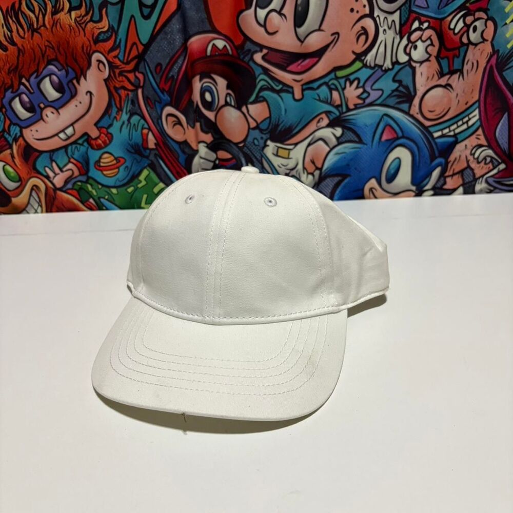 Time and Tru Plain White Adjustable Hat